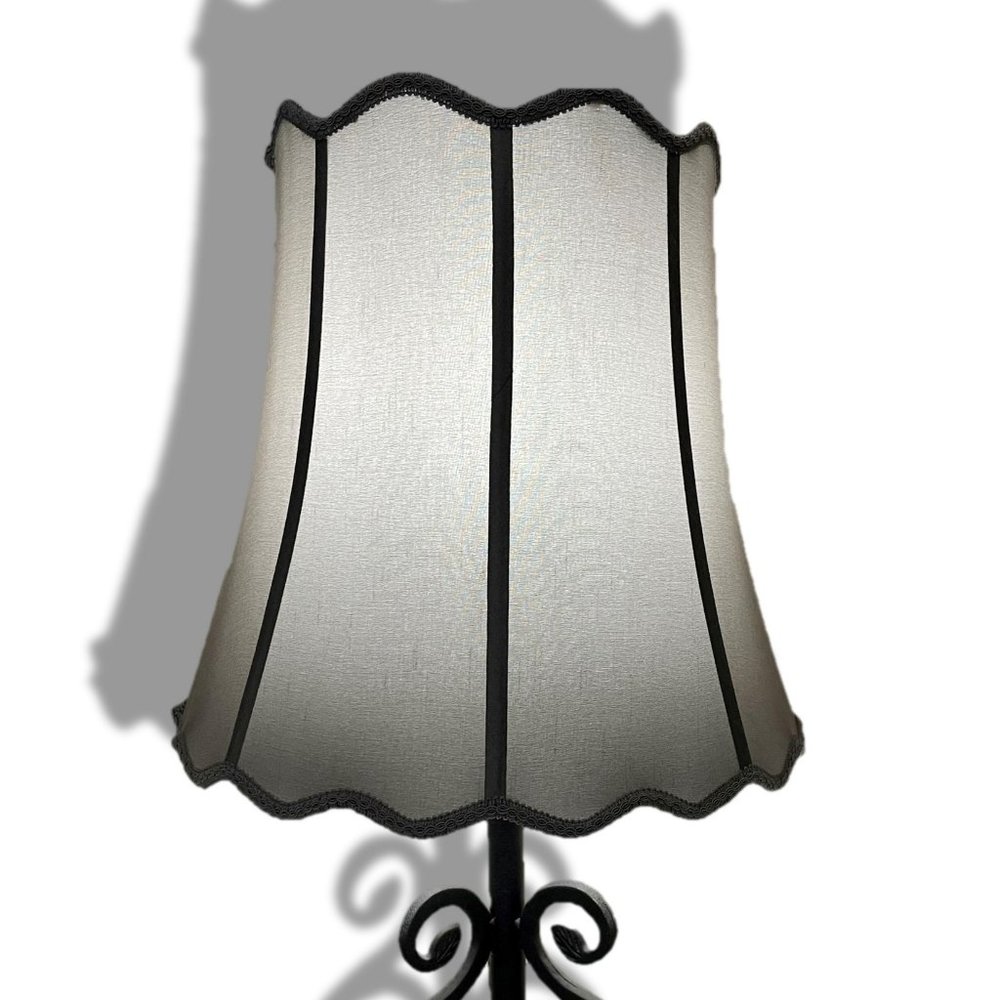 Morell, Medium, Scallop Bell, Gray Lampshade with Harp and Finial